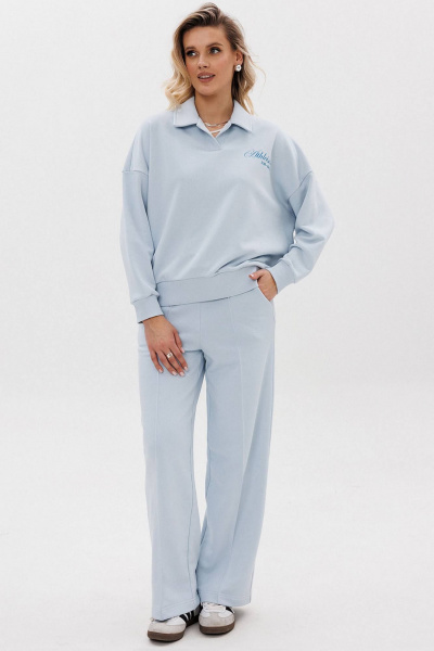 Голубой костюм из трикотажа с воротником и стрелками GO F3075a/29-1413. 164-170 - фото 1