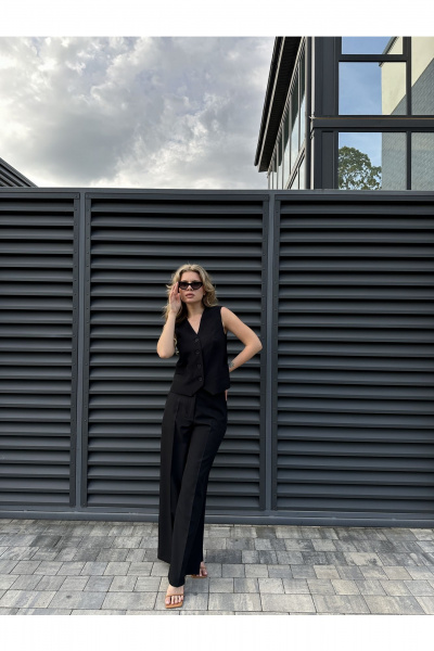 Приталенный жилет на три пуговицы в стиле на каждый день Marshop М156 черный - фото 3