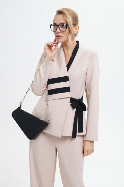 Брюки и жакет прямого силуэта из текста из текстиля Alani Collection 2280 пудра - фото 8