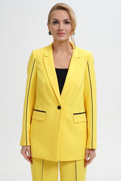 Деловой костюм с жакетом и брюками из текстиля Alani Collection 2281 желтый - фото 5