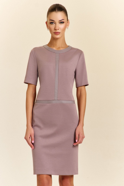 Платье прямого силуэта с разрезом, вставки из экокожи DILIA 0927 пудра - фото 1