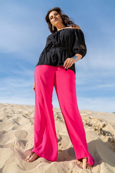 Комплект из блузки реглан и брюк с резинками и карманами Andina 952 черный/фуксия - фото 9
