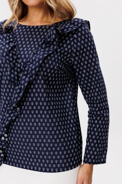 Блуза с V-образной кокеткой и асимметричным рюшем Anelli 1374 фиода - фото 7