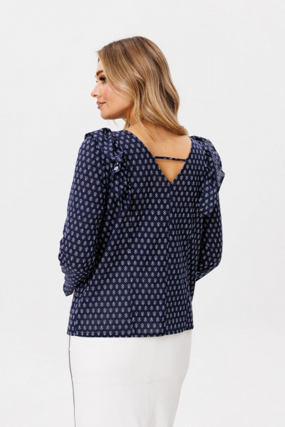 Блуза с V-образной кокеткой и асимметричным рюшем Anelli 1374 фиода - фото 5