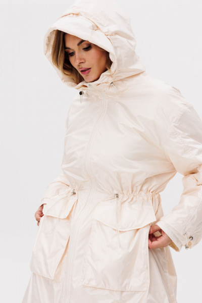 Пальто из плащёвой ткани c капюшоном и утеплителем EOLA 2775 молочный - фото 12
