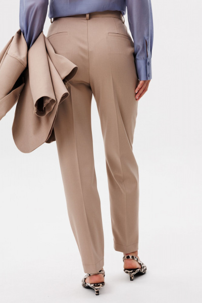 Брюки зауженные 7/8 из костюмной ткани на каждый день EOLA 2812 темно-бежевый - фото 5
