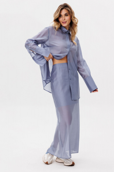 Блуза из плательно-блузочной ткани с пуговицами EOLA 2797.1 голубой - фото 11