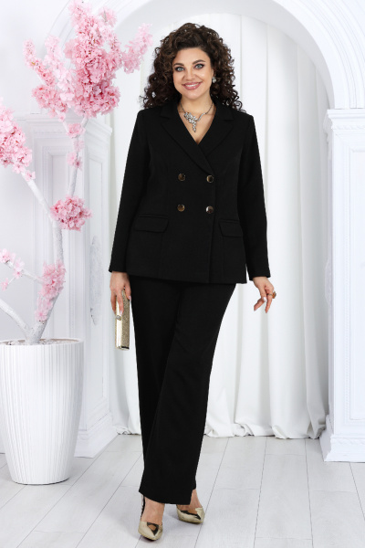 Деловой классический брючный костюм из костюмной поливискозы Ninele 7485 черный - фото 4
