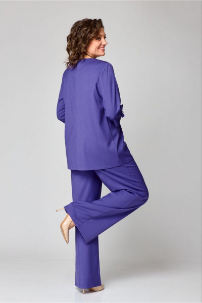 Элегантный костюм из костюмной ткани с жакетом и брюками Danaida 2182 лаванда - фото 7