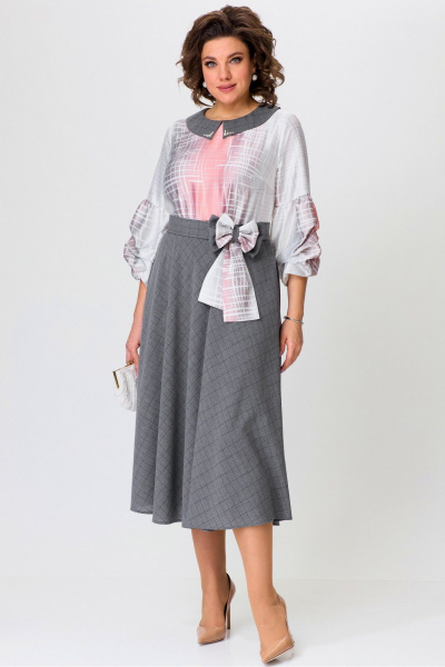 Полуклешевое платье с бусиновым декором и карманами Angelina & Сo 1202 - фото 3