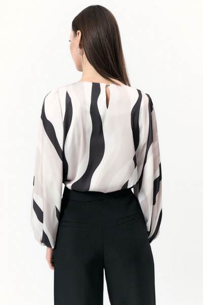 Белая свободная блуза из текстиля и шелка без подклада Art Ribbon M1095T - фото 3