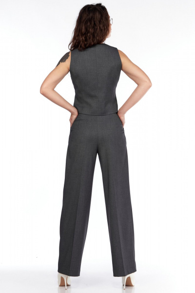 Брюки прямые широкие из текстиля для делового стиля LadyThreeStars 2403 серый - фото 11