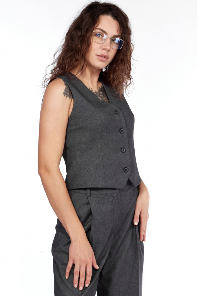 Деловой костюм из брюк и жилета из текстиля LadyThreeStars 2445 серый - фото 8