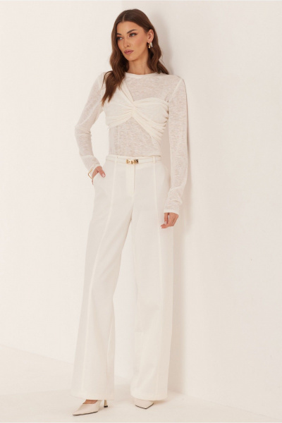 Джемпер прилегающий с асимметричным дизайном и вышивкой Lyushe 4029 молочный - фото 6