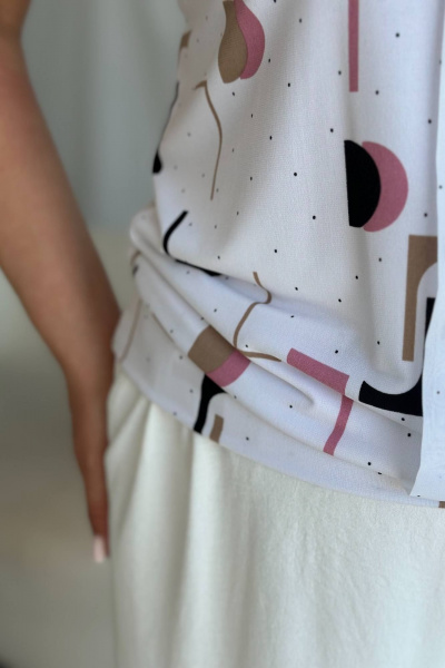 Демисезонная белая блуза из вискозы и трикотажа для повседневного стиля LindaLux 217/2 геометрия - фото 6