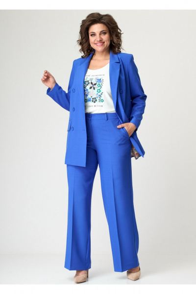 Классические брюки зауженного к низу кроя из текстиля БелЭльСтиль 601-3_08_22 голубой - фото 3