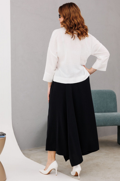 Модный комплект: блуза и брюки-юбка с декоративными элементами Anastasia 1200 молочный/черный - фото 11