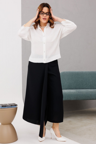 Модный комплект: блуза и брюки-юбка с декоративными элементами Anastasia 1200 молочный/черный - фото 5