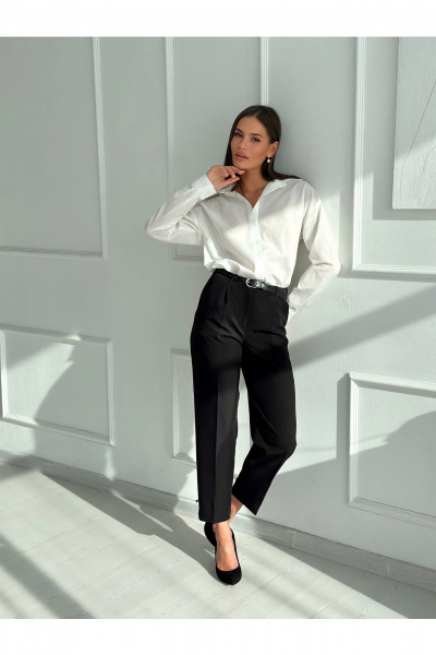 Демисезонная белая блуза свободного стиля с отложным воротником Allma B-10 молочный - фото 2