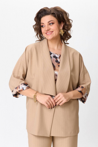 Демисезонный женский костюм с брюками, жилетом и топом Koketka i K 1251 - фото 8