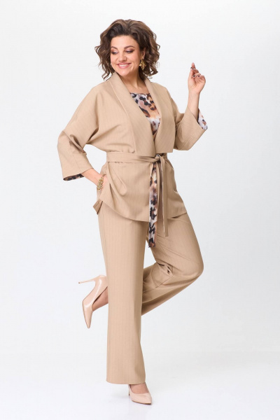 Демисезонный женский костюм с брюками, жилетом и топом Koketka i K 1251 - фото 3