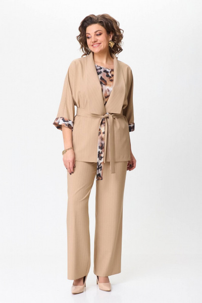 Демисезонный женский костюм с брюками, жилетом и топом Koketka i K 1251 - фото 2