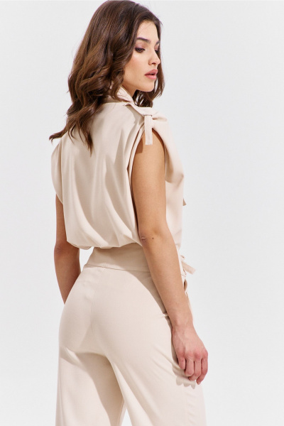 Блуза и брюки бежевый костюм с вытачками и складками RINKA 1353 - фото 9