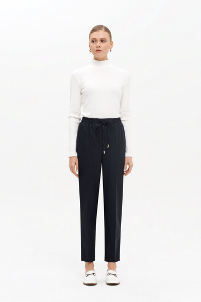 Синие брюки с завязкой и стрелками, классический фасон Nelva 31174 темно-синий - фото 1