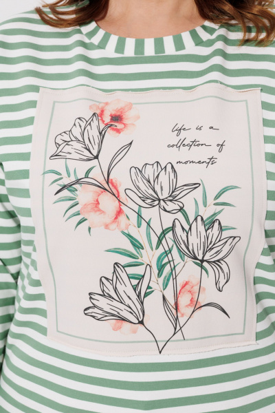 Зеленый джемпер с флористической печатью и светлой полоской BRELA 2326.6 зеленый-молоко - фото 7