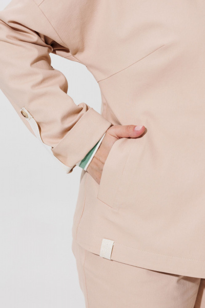 Бежевый спортивный комплект из джинса: жакет и брюки BRELA 2400 бежевый - фото 5