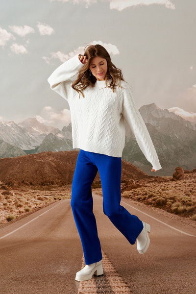 Белый джемпер с круглыми воротником и свободным силуэтом Barbara Geratti С1214В BG белый - фото 4