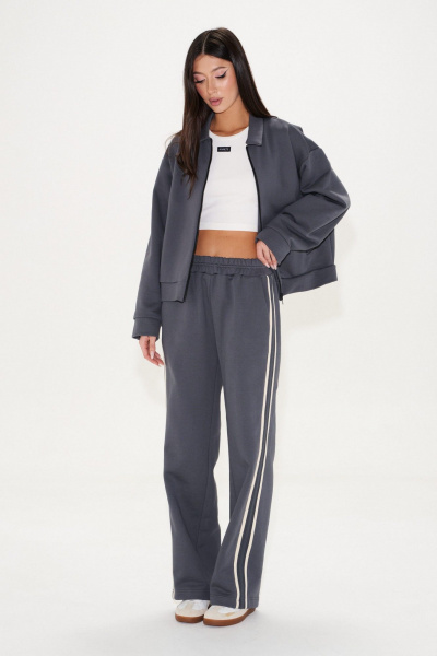 Брюки серого трикотажа с лампасами и карманами для повседневности ANNETE A1447/1 - фото 1