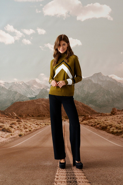 Джемпер свободного силуэта с воротником-стойкой Barbara Geratti С4262BG олива/белый - фото 3