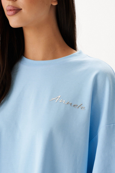 Футболка голубого цвета из хлопка с объемной печатью ANNETE A2085 - фото 4