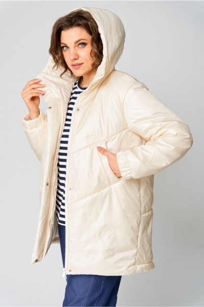 Пальто утепленное плащёвка с капюшоном и регулируемым низом Andina city 7015-25 экрю - фото 2