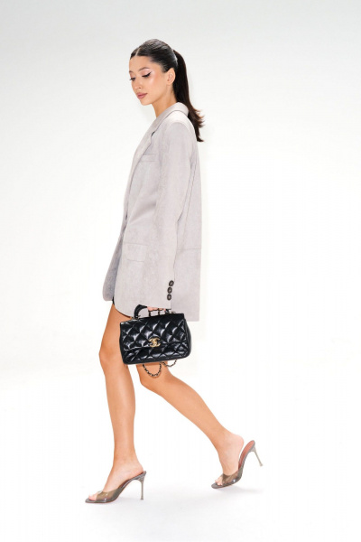 Жакет из эко-замши серого цвета с горизонтальным подрезом ANNETE A5326/3 - фото 6