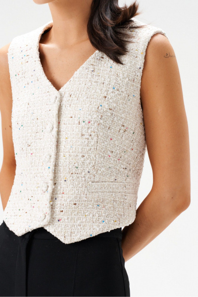 Жилет из букле с пайетками и прорезными карманами ANNETE A5387 - фото 3