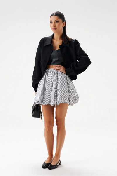 Круглогодичный черный укороченный жакет с резинкой ANNETE A5401 - фото 3