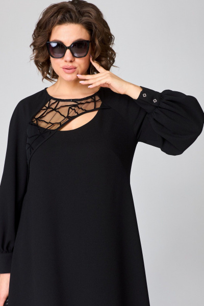 Черное платье с сетчатым рисунком и кружевной отделкой EVA GRANT 7310В черный - фото 10