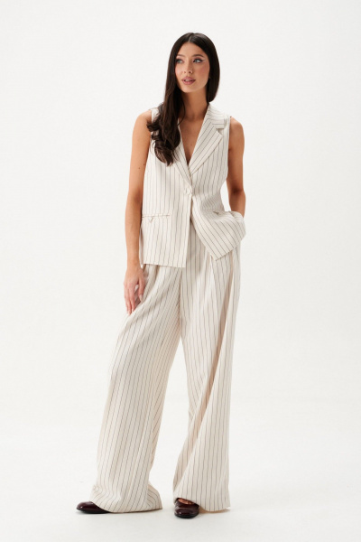 Жилет однобортный из костюмной ткани для деловых образов ANNETE A5443 - фото 1