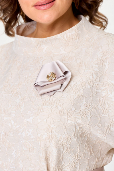 Женское платье из жаккарда со спущенной линией плеч и поясом Bonna Image 976 бежевый - фото 6