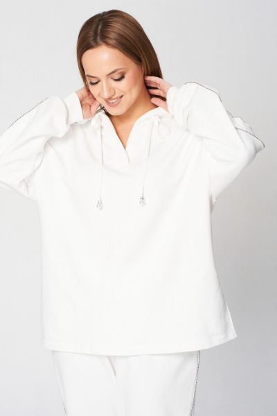 Демисезонный спортивный комплект из трикотажа с капюшоном и карманами Диомант 2039 молочный - фото 8