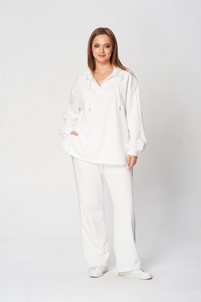 Демисезонный спортивный комплект из трикотажа с капюшоном и карманами Диомант 2039 молочный - фото 3