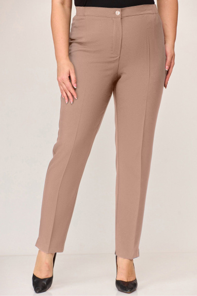 Бежевые классические брюки с заутюженными стрелками из вискозы Элль-стиль 2002/11 капучино - фото 4
