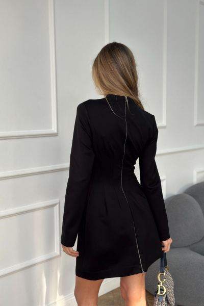 Элегантное приталенное платье из текстиля со сборкой и молнией на спинке THE.WOMAN 0282 черный - фото 6