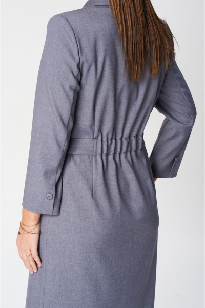 Платье с запахом полуприлегающего силуэта из textиля SandyNa 130131 дымчато-серый - фото 6
