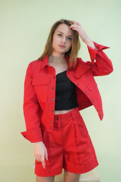 Укороченный хлопковый жакет с накладными карманами хлопковый Lady Smile 701 красно-кораловый - фото 1