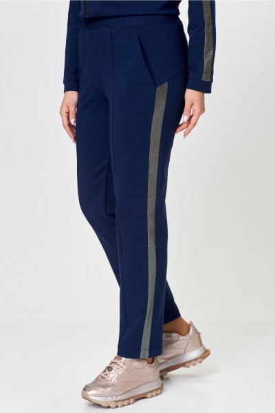 Костюм спортивный с зауженными брюками и укороченным жакетом Bonna Image 845 синий - фото 14