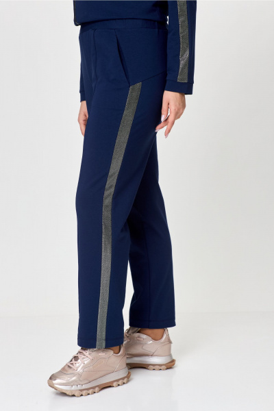 Костюм спортивный с зауженными брюками и укороченным жакетом Bonna Image 845 синий - фото 13