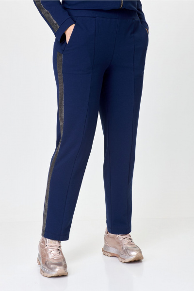 Костюм спортивный с зауженными брюками и укороченным жакетом Bonna Image 845 синий - фото 11